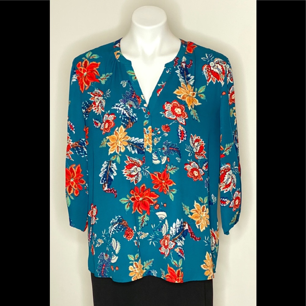 Soho NEW YORK & COMPANY JEANS size L Made in China